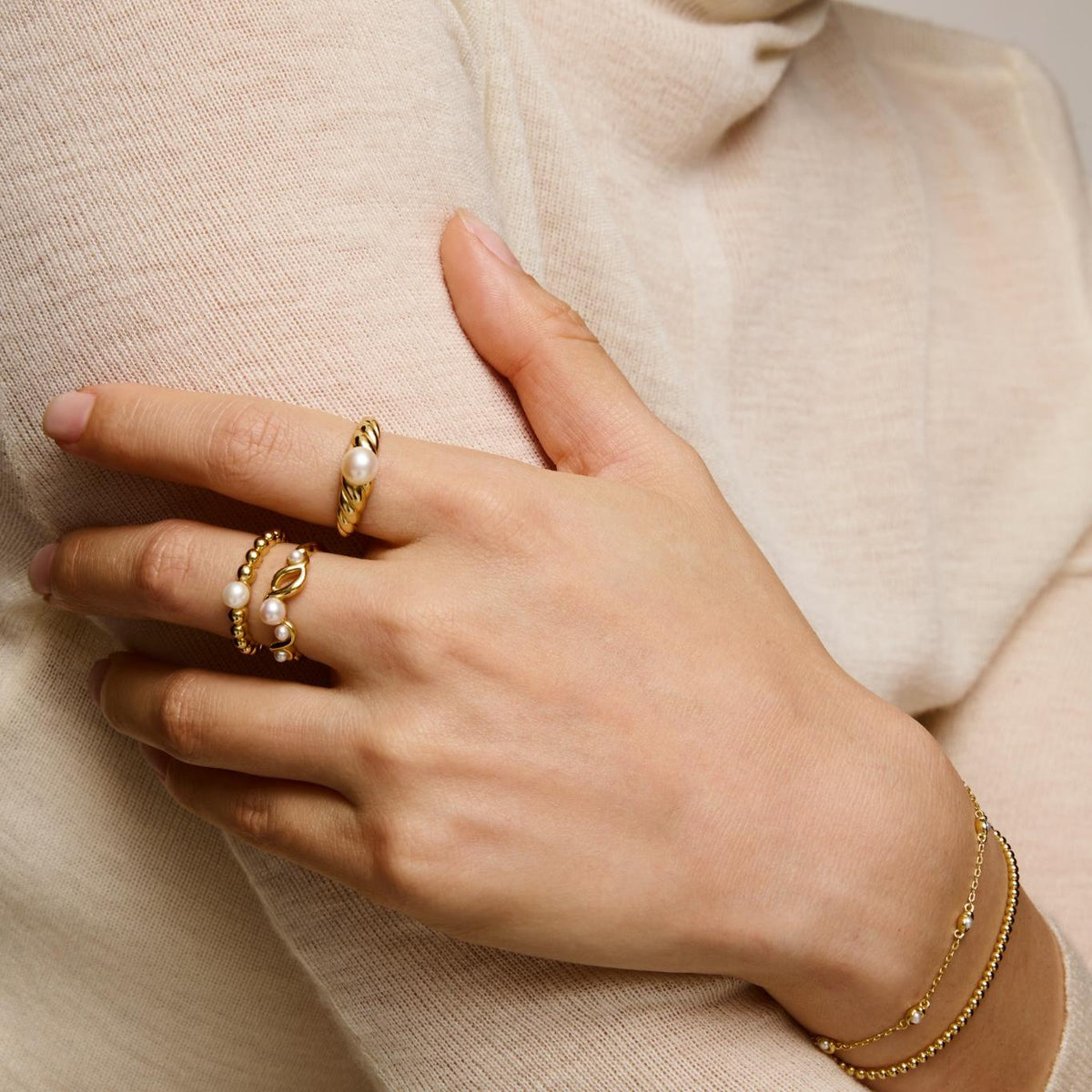 Elegant Sterling Silver Collection | Rings, Necklaces & More – Vanhess